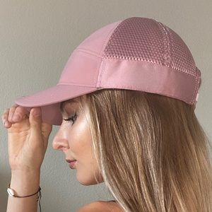 Lululemon light pink “dash and slash cap” hat